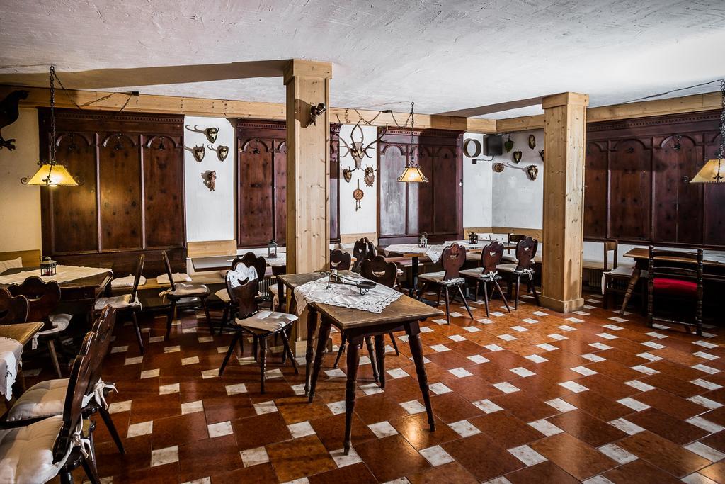 Hotel Alexandres Апиано сула Страда дел Вино Екстериор снимка