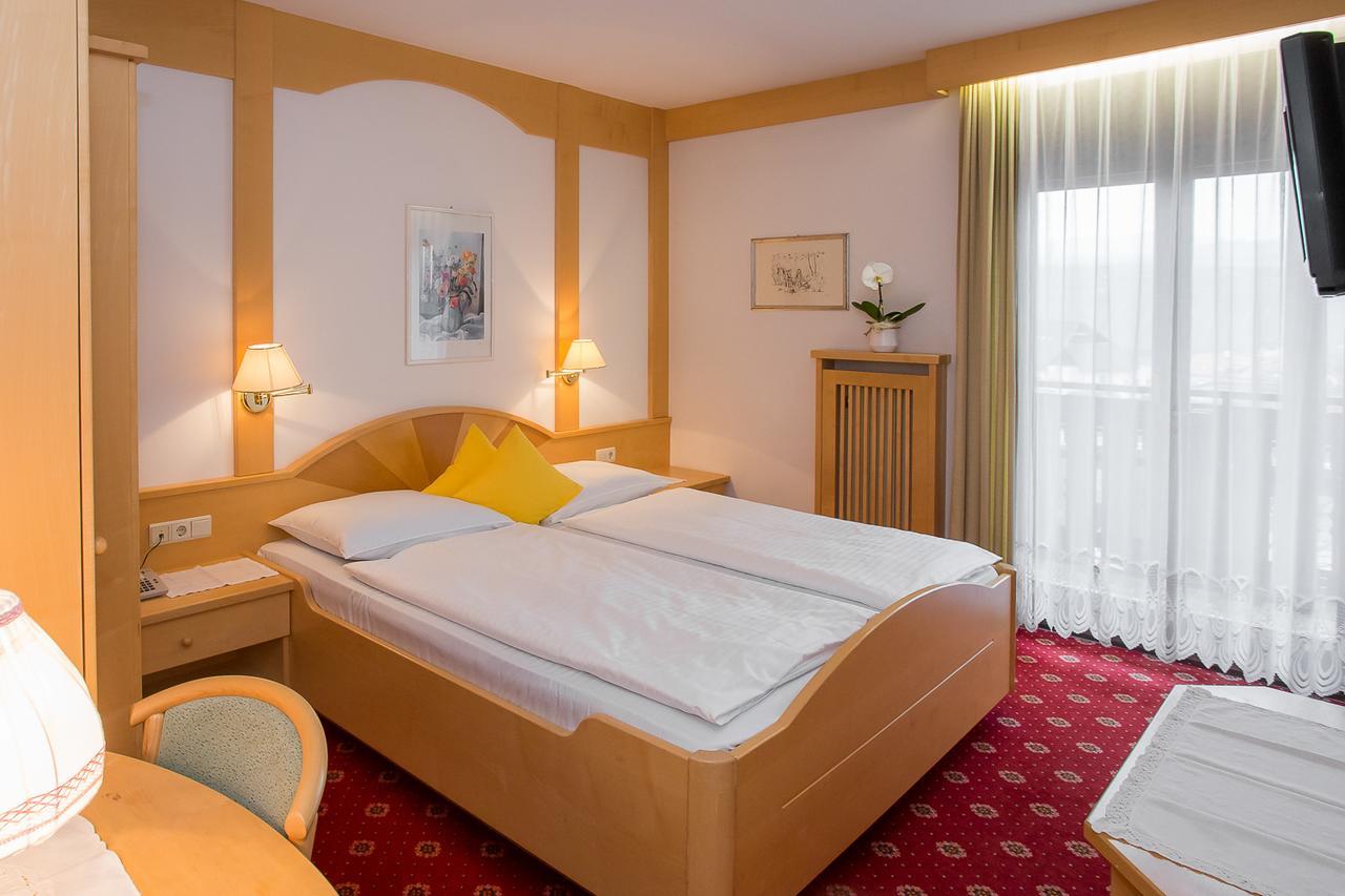 Hotel Alexandres Апиано сула Страда дел Вино Екстериор снимка